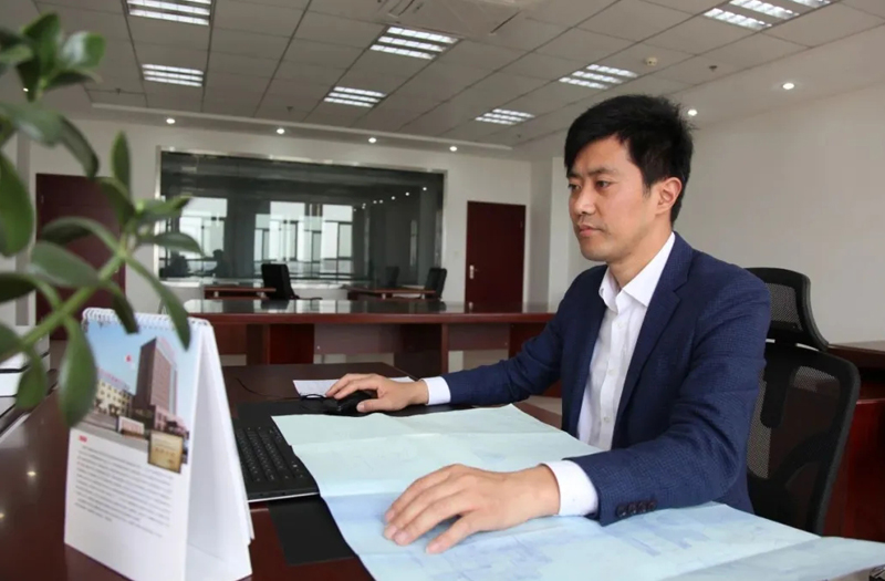 海安名匠丨江蘇鵬飛集團股份有限公司設(shè)計中心主任，高級工程師、高級技師李曉平